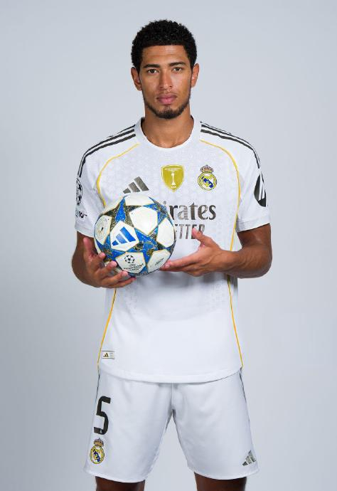 意甲半场：吉奥万破门，维罗纳2-0亚特兰大（意甲半场：吉奥万建功，维罗纳2比0领先亚特兰大）