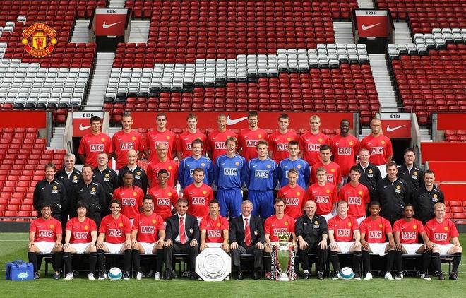 马卡：皇马2025年以零冠黯然收官，是一个充满动荡的体育赛季（马卡：动荡赛季，皇马2025年无冠收场）