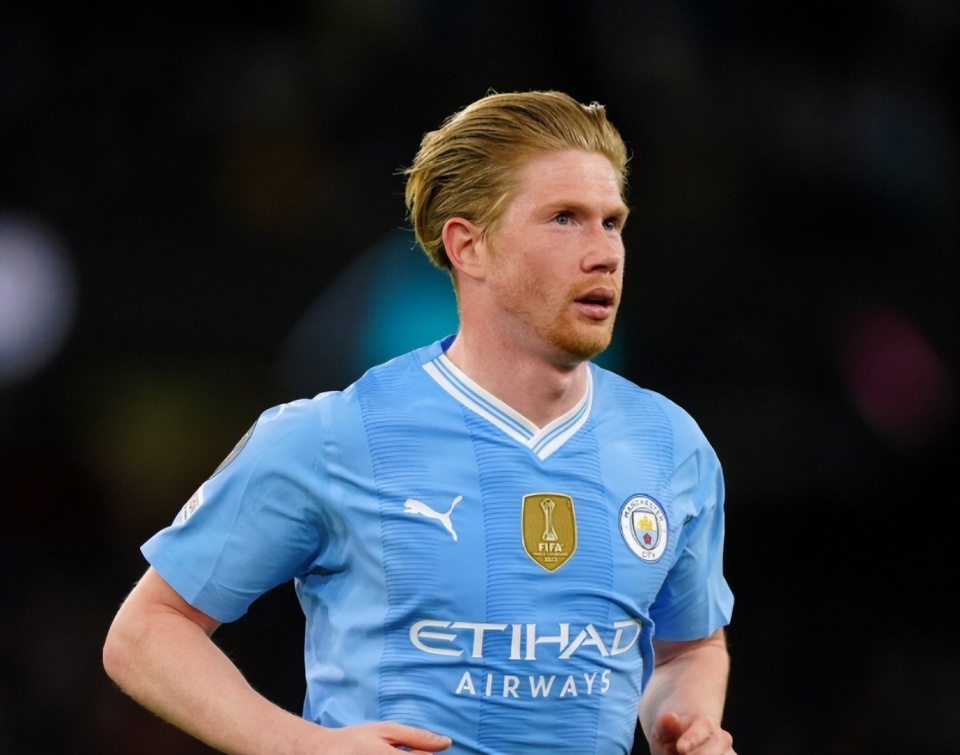 成都刮起“法国旋风” “眼镜侠”勒布伦兄弟闪耀混团世界杯