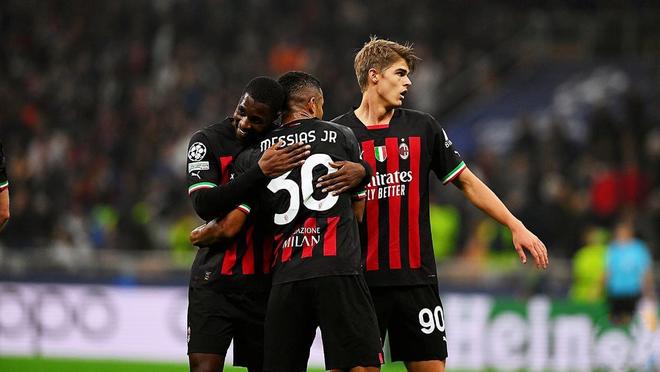 阿莱格里：对阵国米需踢出高水准，劳塔罗尤其能左右关键比赛（阿莱格里：战国米需拿出顶级状态，劳塔罗堪称关键战胜负手）