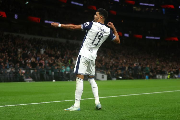 萨巴莱塔：西班牙人在世青赛后曾想签下梅西，但巴萨断然拒绝