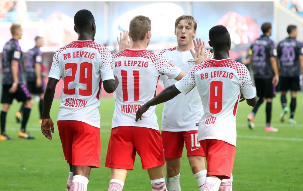 安帅谈维尼修斯国家德比不满被换下：我跟他说他犯了一个错误