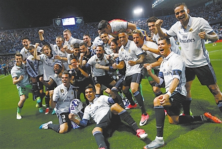 附加赛蓄力？波特执教瑞典的首场比赛1-4惨败瑞士