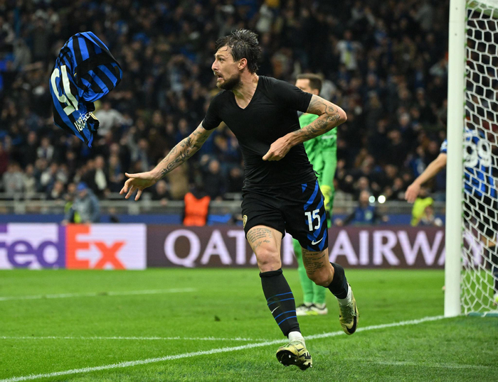 伊劳拉：对切尔西能拿到1分十分不易，我们的防守明显提升