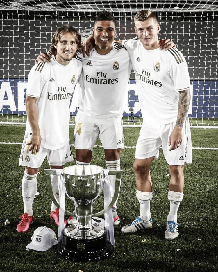 奥尔莫谈俱乐部与西足协争议：没感受到，巴萨总是备受关注（奥尔莫谈俱乐部与西足协风波：称未察觉争议，巴萨始终是焦点）