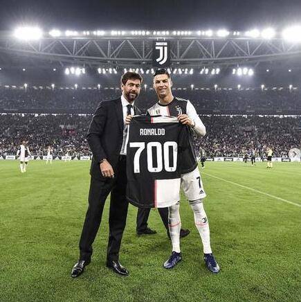 2025／26赛季英超：谣言终止符？马雷斯卡直面离队传闻（2025／26英超赛季：马雷斯卡正面回应离队传闻，流言就此打住？）