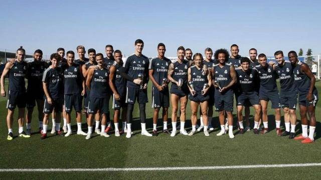 ATP年终总决赛：阿尔卡拉斯2-1逆转，基本锁定出线权，辛纳急了！