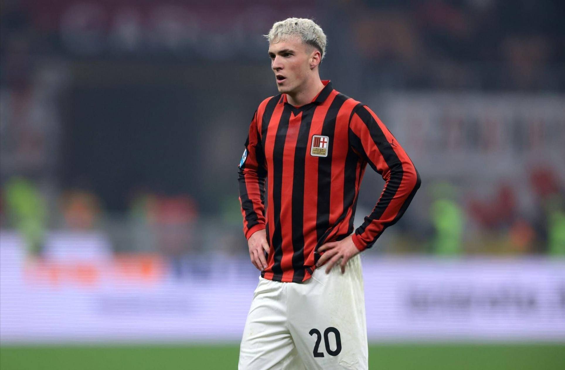 意媒：从明年2月起，博洛尼亚在意甲拿到积分就会买断波贝加（意媒：自明年2月起，博洛尼亚一旦在意甲取得积分将触发波贝加买断条款）