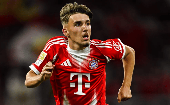 成都球迷怒喷自家球员：球迷和谁有仇你们就输谁，我们要不要脸？