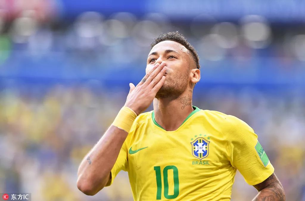 埃贝尔：努贝尔今天有一两次失误，但他依然是一名杰出的门将