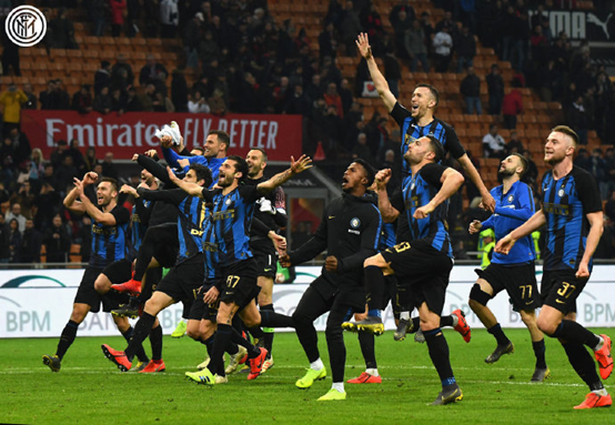 上海申花网红基力安姆巴佩在个人社交称：如果明天申...