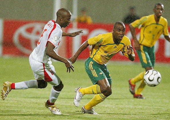 英超-利物浦1-1桑德兰无缘连胜，范戴克送大礼，维尔茨造乌龙（英超：利物浦1-1桑德兰连胜受阻，范戴克失误送礼，维尔茨逼出乌龙）