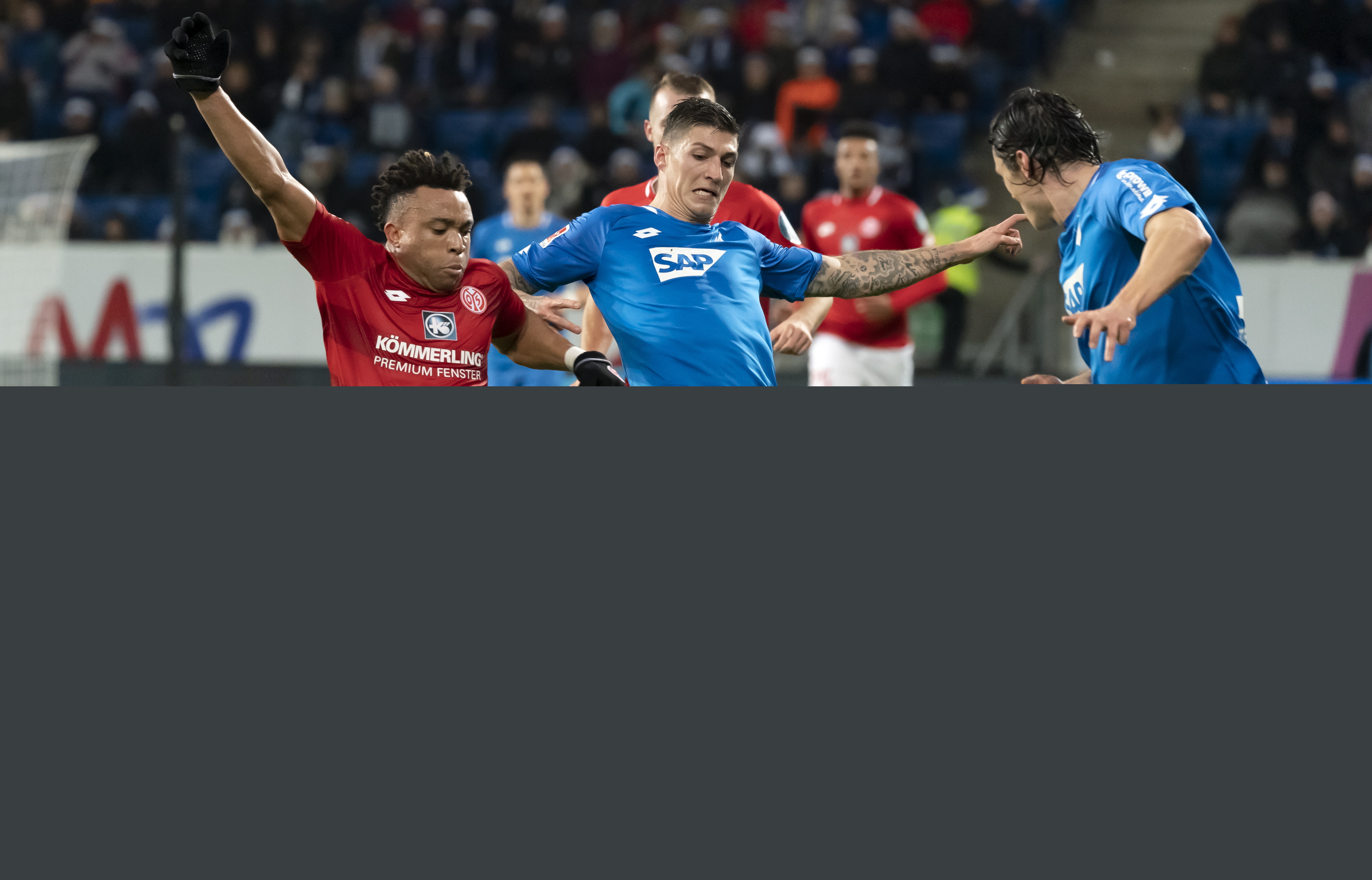 中超比赛精彩回放：上海海港绝杀山东,